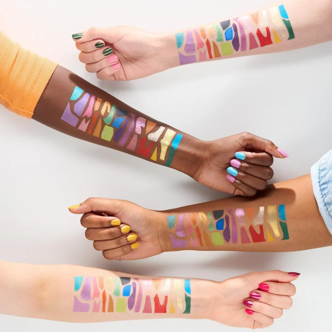 Essence The Art Gallery Pop Art Eyeshadow & Eyeliner Palette - Imagen 4